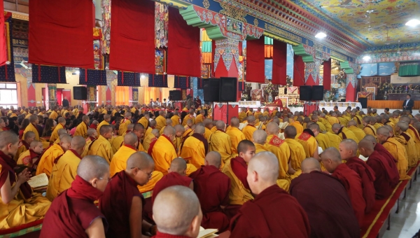 The Gyalwang Karmapa Teaches on Two Traditions of Taking Bodhisattva Vows and How We Actually Receive Them